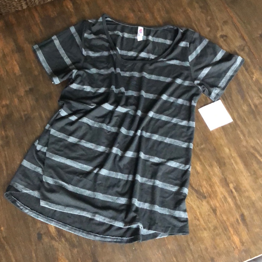 NWT LuLaRoe Striped Tunic Tee